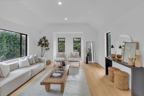 Photo of property in 15 Wai-iti Terrace, Burnside, Christchurch, 8053