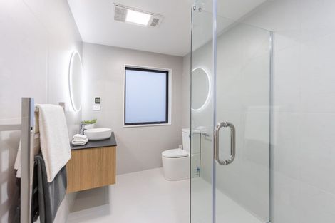 Photo of property in 17 Pakirikiri Street, Long Bay, 0630