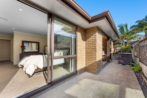 Photo of property in 230 Harbourside Drive, Karaka, Papakura, 2113