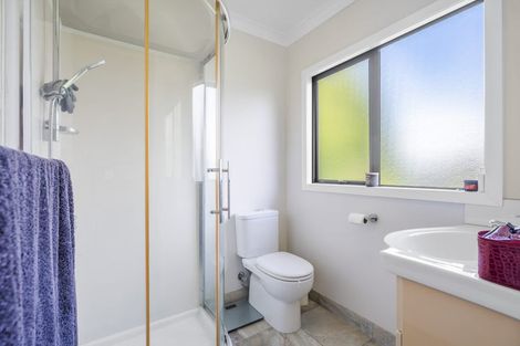 Photo of property in 336 One Tree Point Road, One Tree Point, 0118