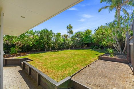 Photo of property in 36 Montgomery Avenue, Rothesay Bay, Auckland, 0630