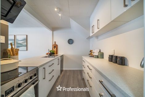 Photo of property in 8b Wai-iti Crescent, Woburn, Lower Hutt, 5010