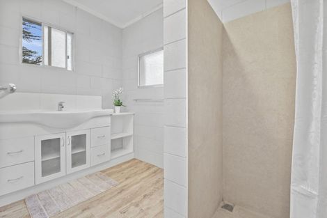 Photo of property in 630 Whangaparaoa Road, Stanmore Bay, Whangaparaoa, 0932