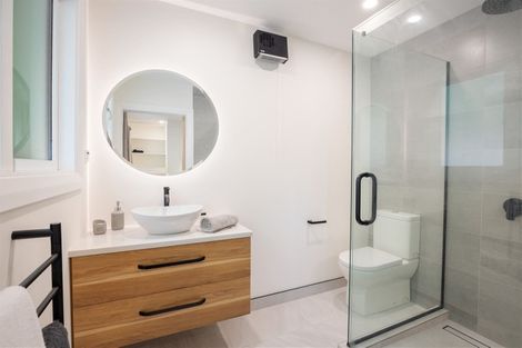 Photo of property in 201 Cashmere Road, Hoon Hay, Christchurch, 8025