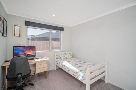Photo of property in 5 Haymakers Crescent, Rolleston, 7614