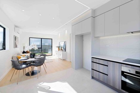 Photo of property in 35 Turret Lane, Hobsonville, Auckland, 0616