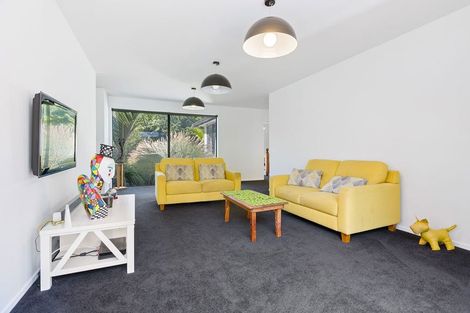 Photo of property in 14 Brooklands Road, Brooklands, New Plymouth, 4310