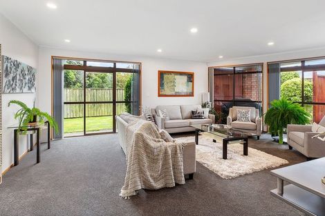 Photo of property in 12 Montrose Grove, Churton Park, Wellington, 6037