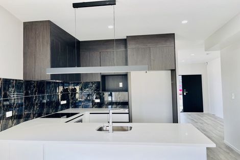 Photo of property in 3 Noia Way, Karaka, 2113