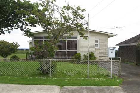Photo of property in 42 Pukaki Road, Mangere, Auckland, 2022