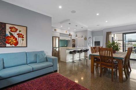 Photo of property in 47 Excelsa Place, Papamoa Beach, Papamoa, 3118