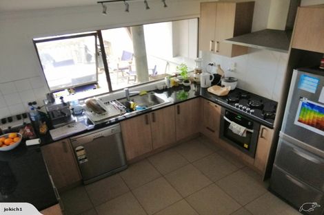 Photo of property in 2/31 King Richard Place, Browns Bay, Auckland, 0630