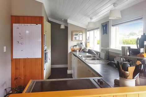 Photo of property in 169 Seddon Road, Maeroa, Hamilton, 3200