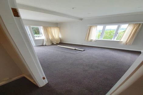 Photo of property in 12 Lytton Street, Wadestown, Wellington, 6012