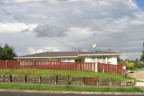 Photo of property in 243 Glengarry Road, Glen Eden, Auckland, 0602