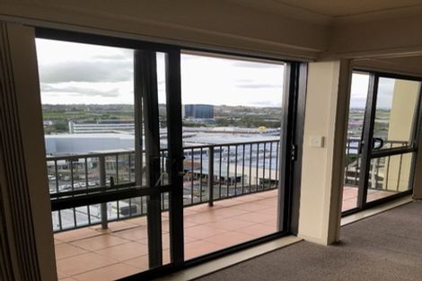 Photo of property in 15j/18 Ronwood Avenue, Manukau, Auckland, 2104