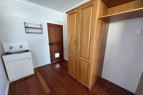 Photo of property in 81 Meeanee Road, Taradale, Napier, 4112