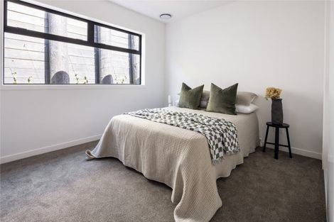 Photo of property in 10 Bosun Place, Te Atatu Peninsula, Auckland, 0610