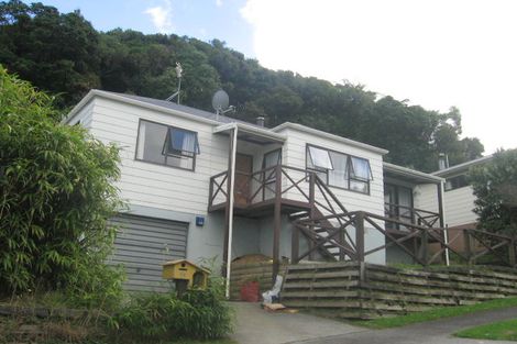 Photo of property in 43 Viewmont Drive, Harbour View, Lower Hutt, 5010
