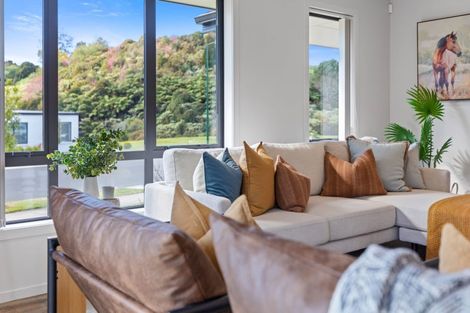 Photo of property in 128 Adler Drive, Ohauiti, Tauranga, 3112