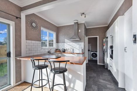 Photo of property in 15 South Road, Mamaku, 3020