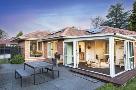 Photo of property in 20 Riegler Place, Belfast, Christchurch, 8051