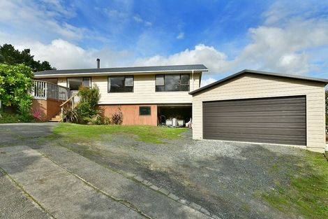 Photo of property in 22 Hand Road, Helensville, 0800