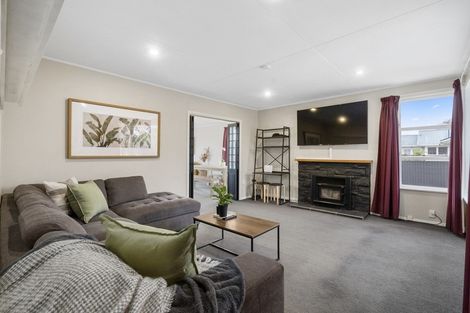 Photo of property in 53 Holdsworth Avenue, Milson, Palmerston North, 4414