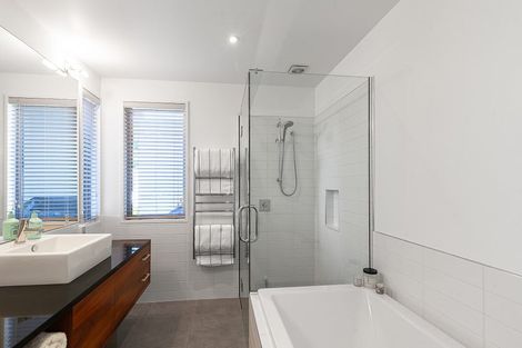 Photo of property in 76 Admirals Way, Ruby Bay, Mapua, 7173