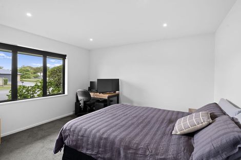 Photo of property in 2 Westburn Place, Prebbleton, 7604