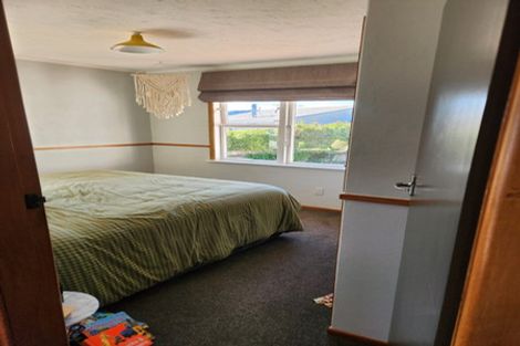 Photo of property in 31 Dunns Street, Silverstream, Upper Hutt, 5019