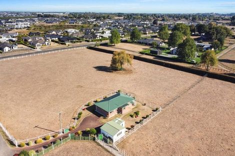 Photo of property in 86 Saint Kilda Road, Cambridge, 3493