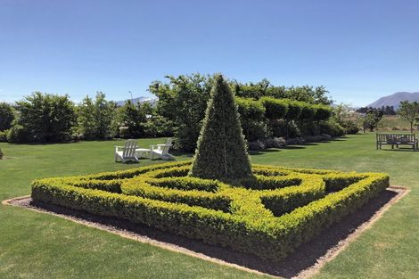 Photo of property in 1 Hidden Hills Drive, Wanaka, 9305