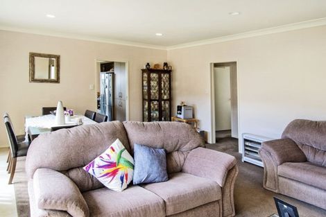 Photo of property in 27 Turnberry Drive, Wattle Downs, Auckland, 2103