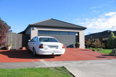 Photo of property in 5 Montana Way, Milson, Palmerston North, 4414