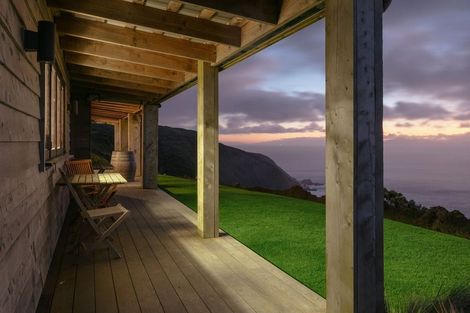 Photo of property in 292 Boom Rock Road, Ohariu, Wellington, 6037