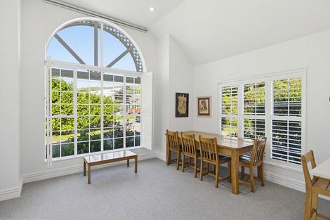 Photo of property in 1 Maple Lane, Waikanae, 5036