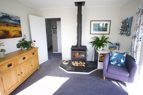 Photo of property in 31 Rothwell Street, Titahi Bay, Porirua, 5022