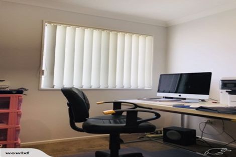 Photo of property in 1 Bangla Place, Massey, Auckland, 0614