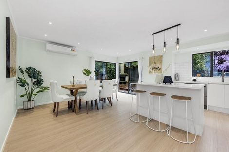 Photo of property in 3 Mimosa Place, Half Moon Bay, Auckland, 2012