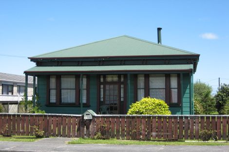 Photo of property in 32a Romilly Street, Westport, 7825