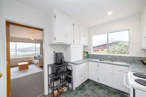 Photo of property in 17a Keir Crescent, Lansdowne, Masterton, 5810
