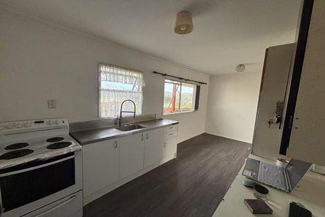 Photo of property in 7 Helleur Road, Massey, Auckland, 0614