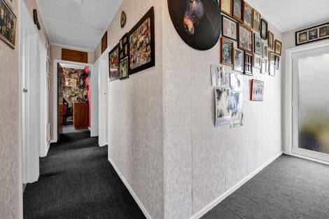 Photo of property in 99 Hathaway Street, Stratford, 4332