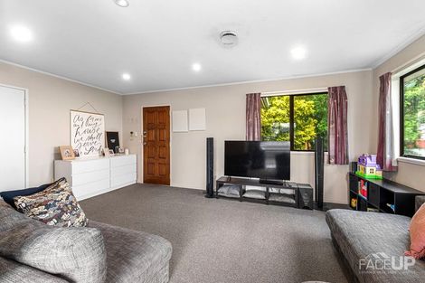 Photo of property in 10 Pahi Place, West Harbour, Auckland, 0618