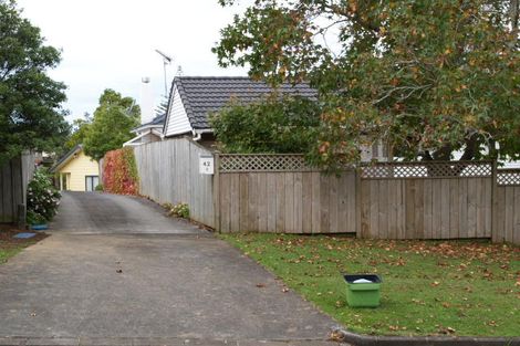 Photo of property in 2/42 Howe Street, Howick, Auckland, 2014