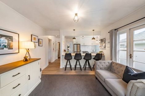 Photo of property in 18 Pempsey Street, Silverstream, Upper Hutt, 5019