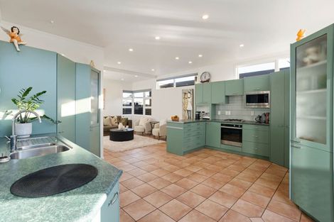Photo of property in 10 Rutherford Street, Chedworth, Hamilton, 3210
