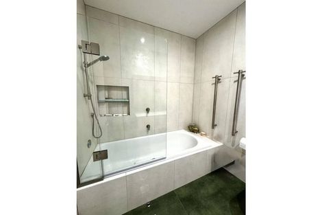 Photo of property in Stadium Garden Flats, 507/107 Thorndon Quay, Pipitea, Wellington, 6011