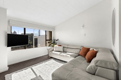 Photo of property in 2/3 Lighthouse Road, Bluff Hill, Napier, 4110